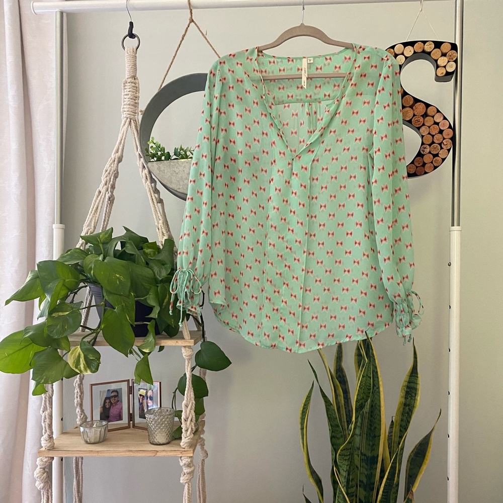 Bellatrix Teal Blouse Pink Bow Top Medium